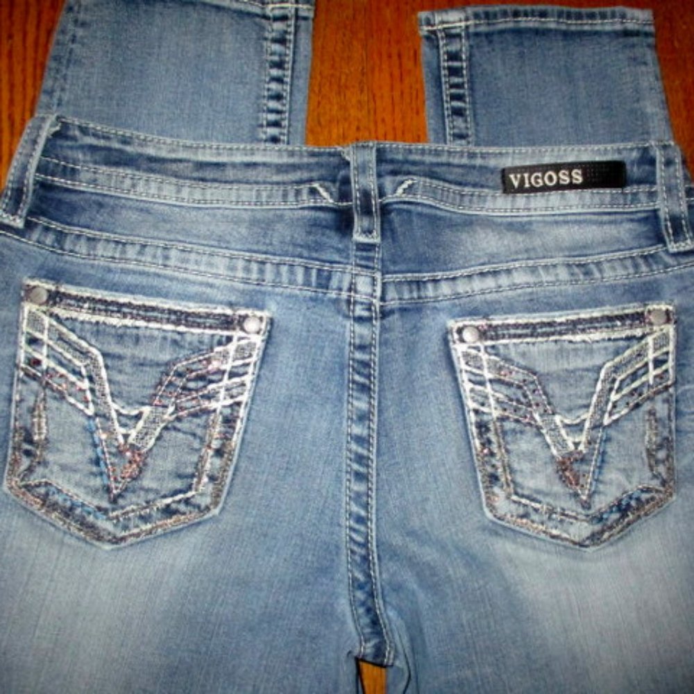 VIGOSS Capri Embellished Mid-Rise Jeans